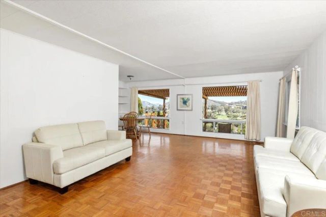 8975 Lawrence Welk Dr 141, Escondido, CA 92026