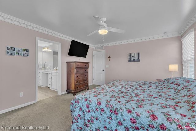 49720 Shoreline Drive, Canton, MI 48187