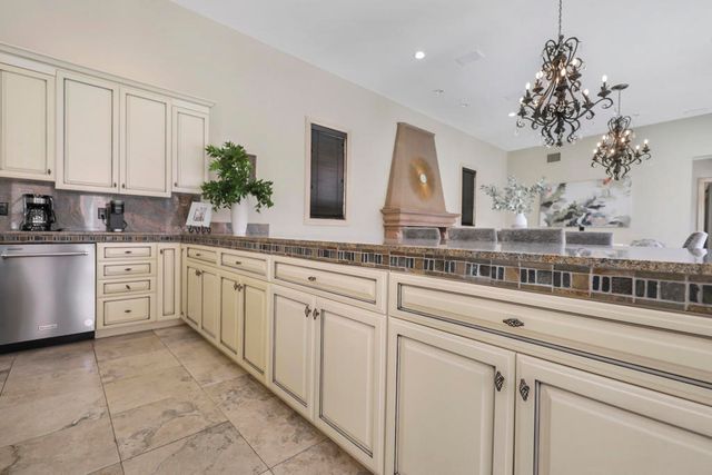 20 ViA Condotti, Rancho Mirage, CA 92270