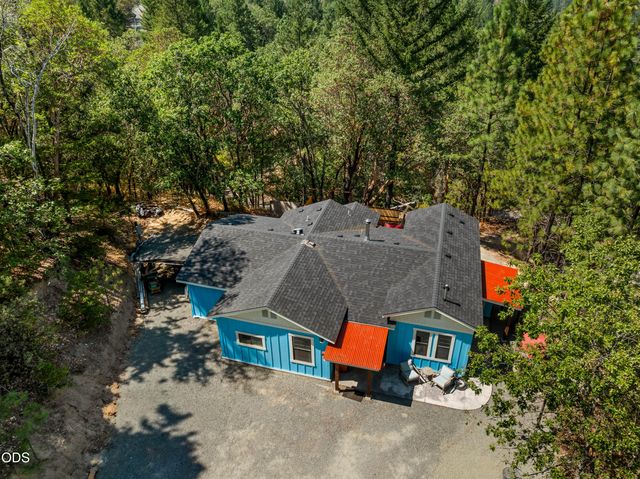 289 Shadow Mountain Way, Grants Pass, OR 97527