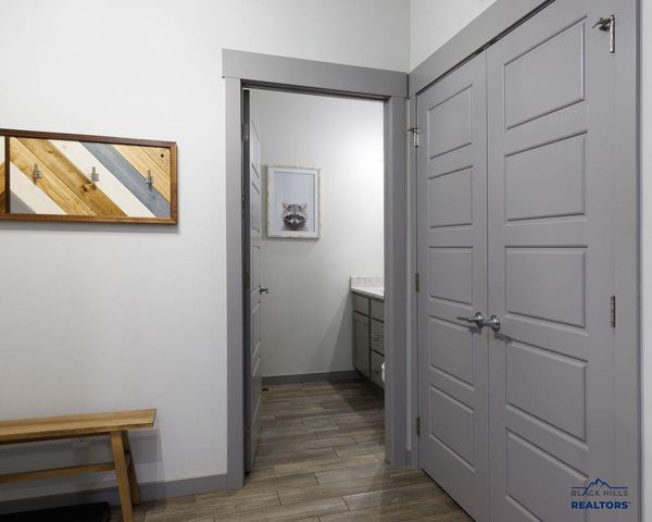 21266 RIDGEWOOD TR, Lead, SD 57754
