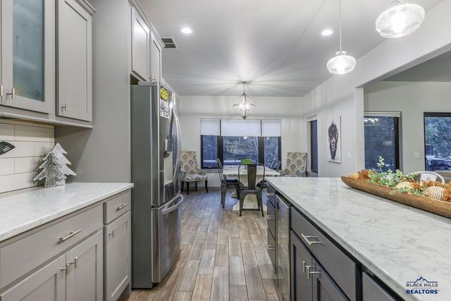21266 RIDGEWOOD TR, Lead, SD 57754