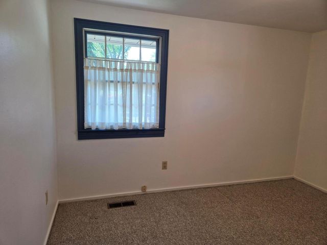 345 E Joliet Street, Schererville, IN 46375