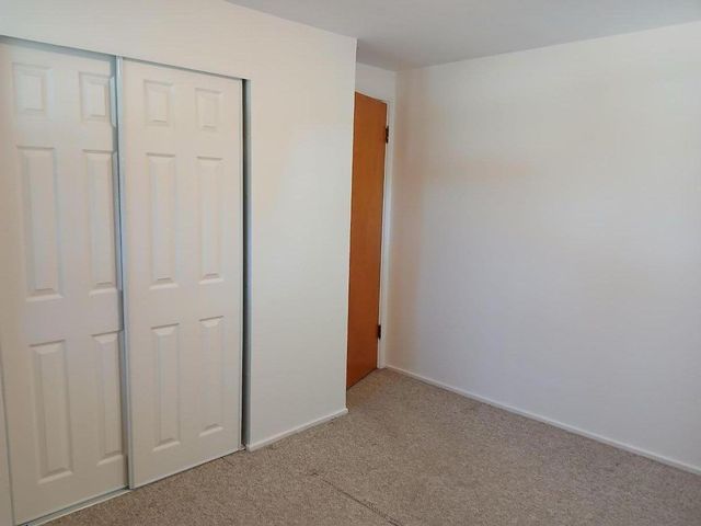 345 E Joliet Street, Schererville, IN 46375