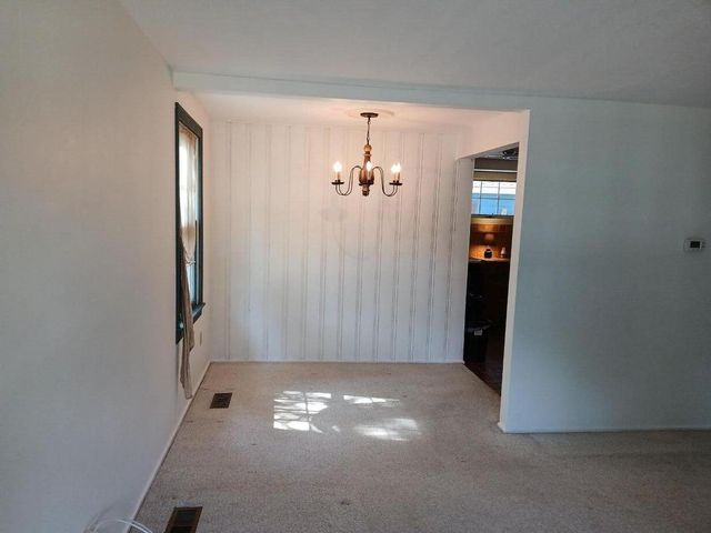 345 E Joliet Street, Schererville, IN 46375