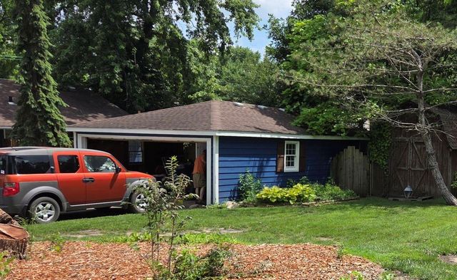 345 E Joliet Street, Schererville, IN 46375