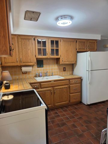 345 E Joliet Street, Schererville, IN 46375