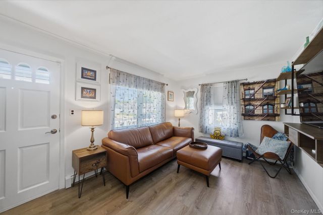 38 Argyle Drive, Shirley, NY 11967