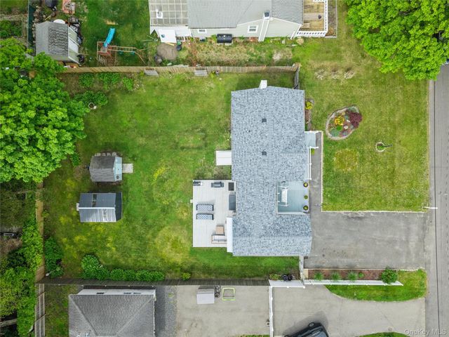 38 Argyle Drive, Shirley, NY 11967