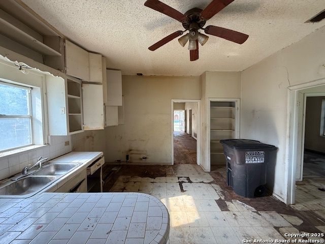 2501 Saunders, San Antonio, TX 78207