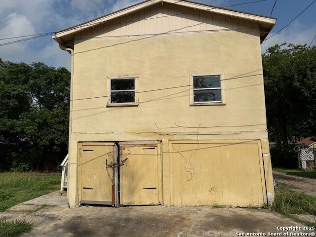 2501 Saunders, San Antonio, TX 78207