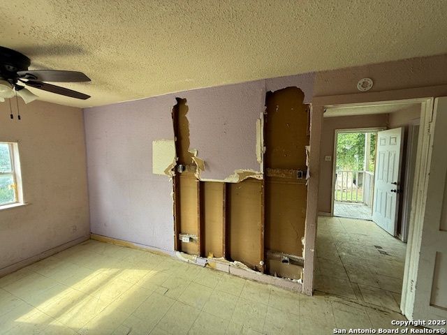 2501 Saunders, San Antonio, TX 78207
