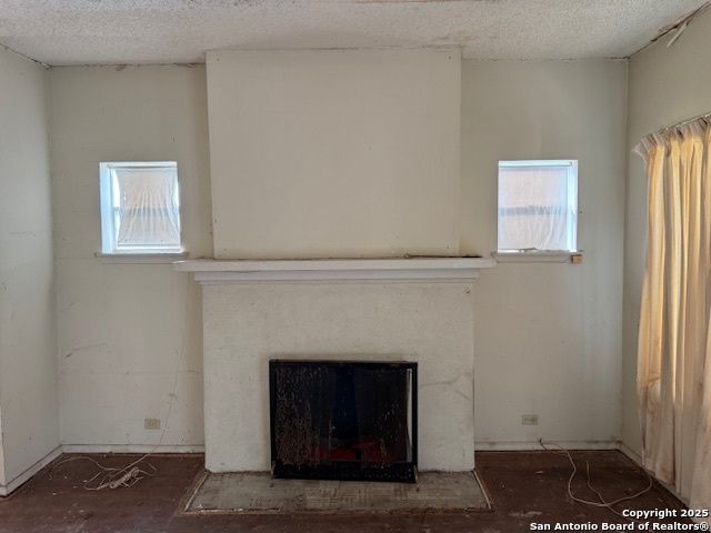 2501 Saunders, San Antonio, TX 78207