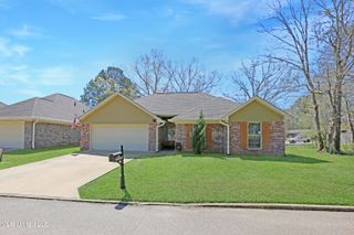 118 Rollingwood Drive, Brandon, MS 39042