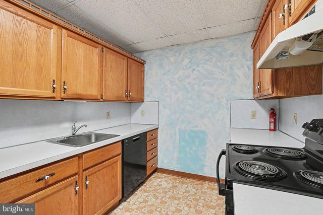 520 N BERKS ST, Allentown, PA 18104
