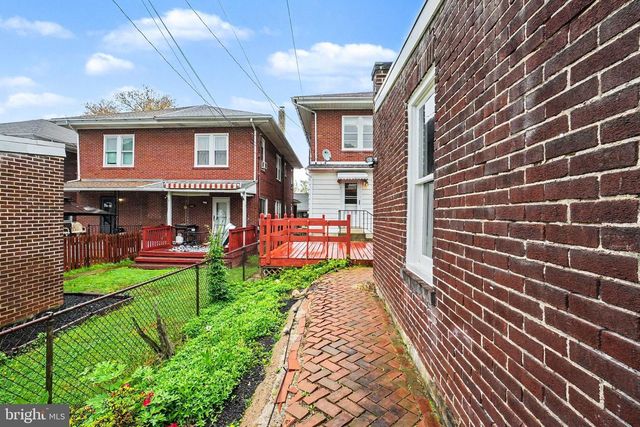 520 N BERKS ST, Allentown, PA 18104