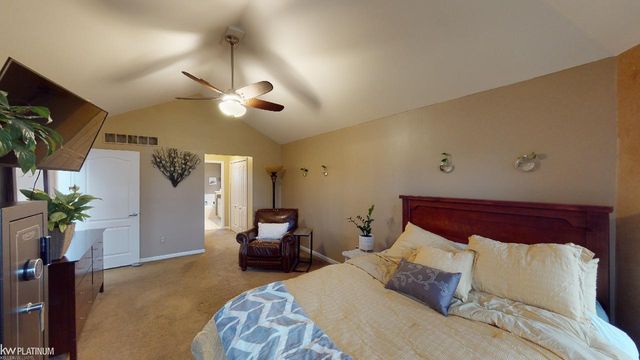 49344 Shenandoah Drive, Macomb Twp, MI 48044