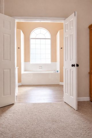 217 Plum Circle, Lake Jackson, TX 77566