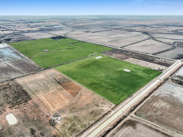 TR 1 Canal Road, Winnie, TX 77665