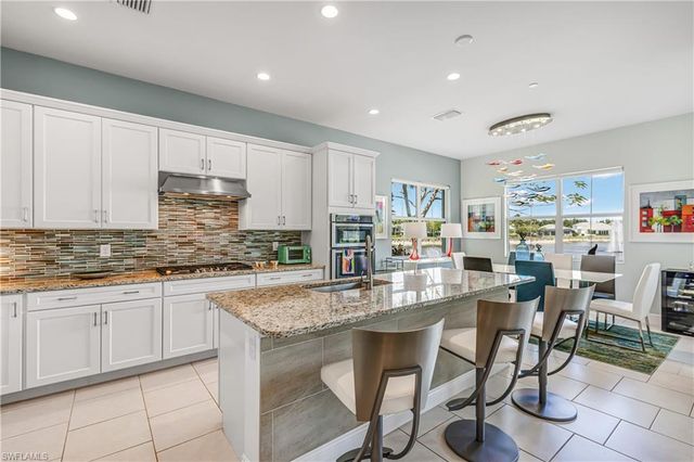 8936 Saint Lucia DR SW 101, Naples, FL 34114