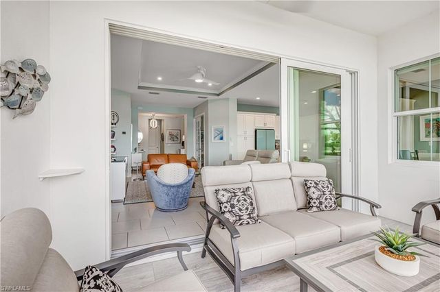 8936 Saint Lucia DR SW 101, Naples, FL 34114