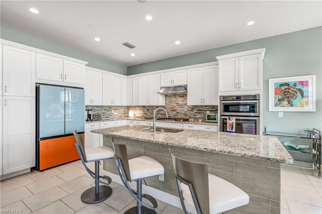 8936 Saint Lucia DR SW 101, Naples, FL 34114