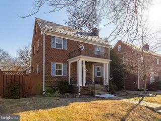 3805 17TH ST NE, Washington, DC 20018