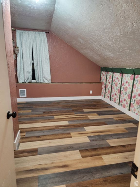Image 13 of property listing at 320 S STATE ST, Preston, ID 83263