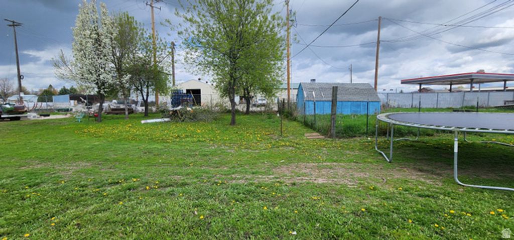 Image 16 of property listing at 320 S STATE ST, Preston, ID 83263