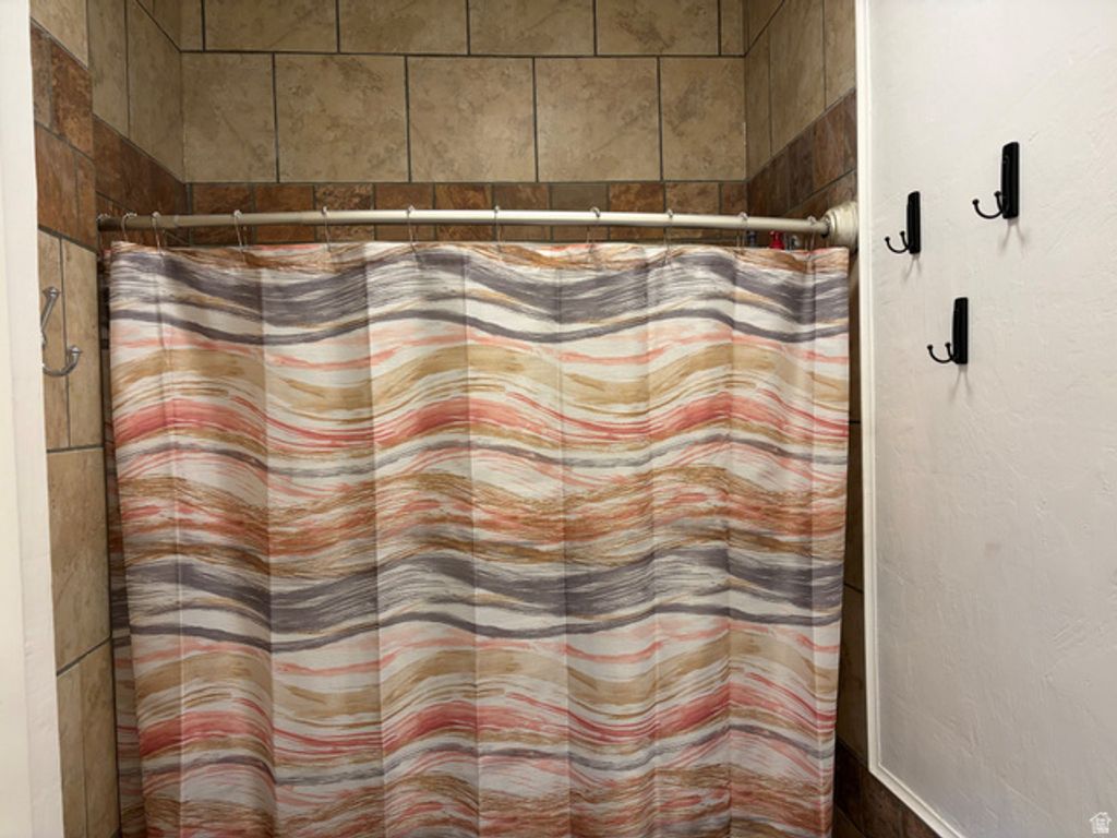 Image 7 of property listing at 320 S STATE ST, Preston, ID 83263