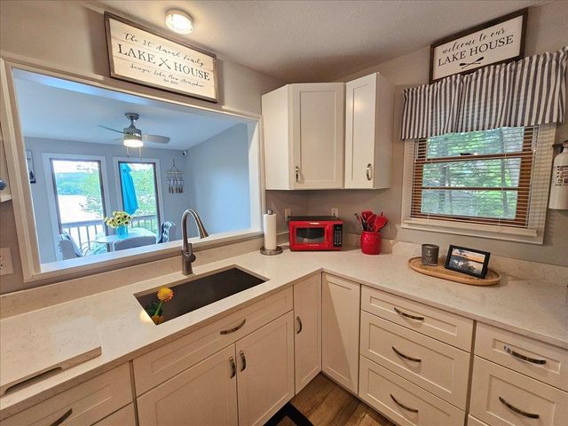 326 Hemlock Drive, Gilmanton, NH 03237