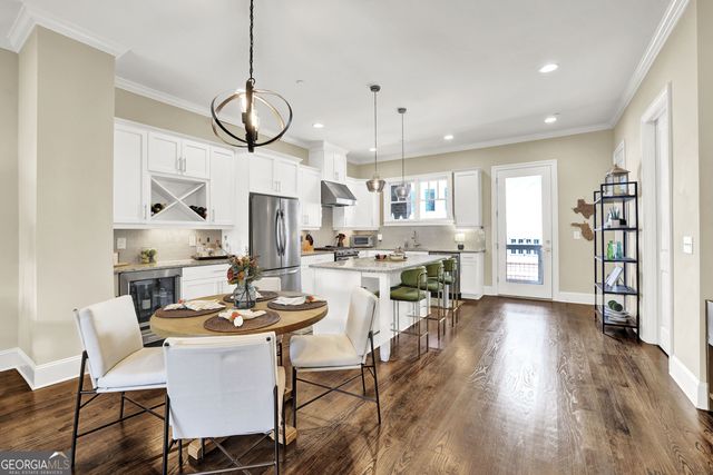 180 Easy Pines Way, Marietta, GA 30060