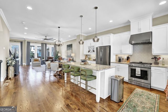 180 Easy Pines Way, Marietta, GA 30060