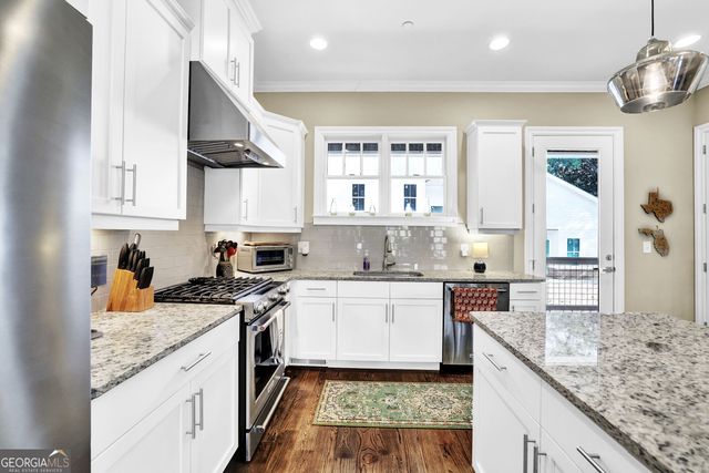 180 Easy Pines Way, Marietta, GA 30060