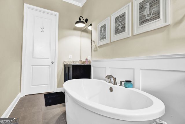 180 Easy Pines Way, Marietta, GA 30060