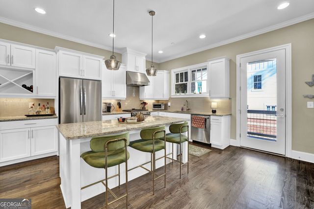 180 Easy Pines Way, Marietta, GA 30060