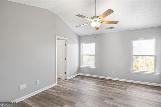 5667 CASCADE Run, Atlanta, GA 30336