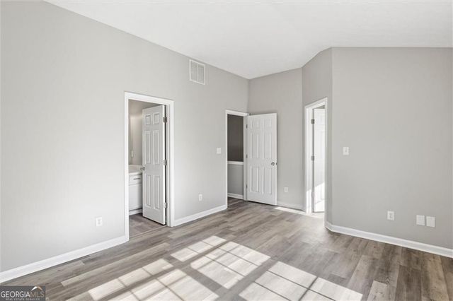 5667 CASCADE Run, Atlanta, GA 30336
