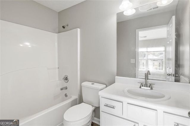 5667 CASCADE Run, Atlanta, GA 30336