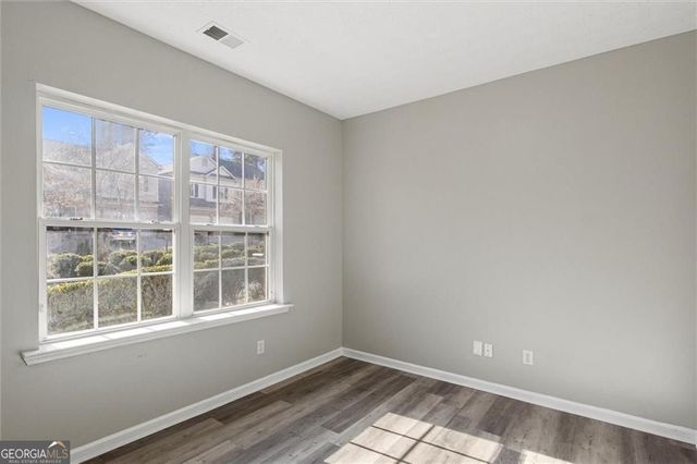 5667 CASCADE Run, Atlanta, GA 30336