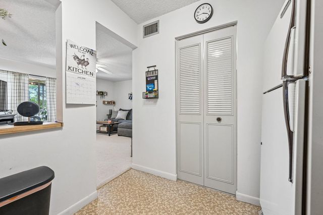 5901 Whispering Pine Way C-2, Greenacres, FL 33463