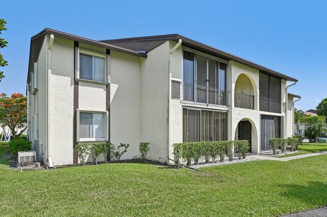 5901 Whispering Pine Way C-2, Greenacres, FL 33463