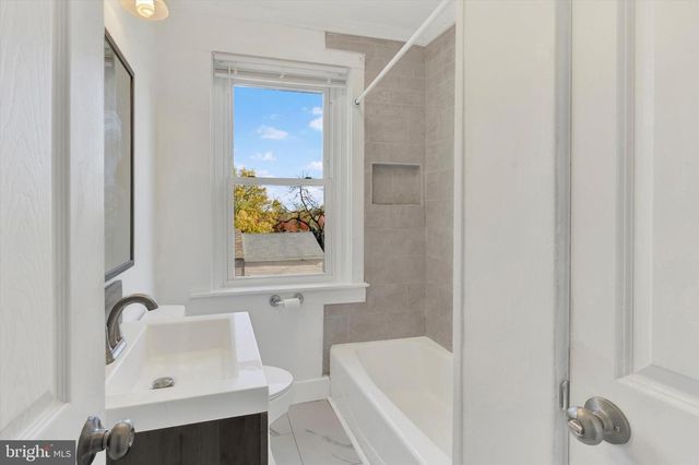 115 COLLEGE AVE, Mountville, PA 17554