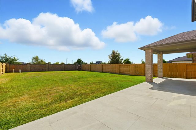 15846 Weston Ridge Drive, Humble, TX 77346