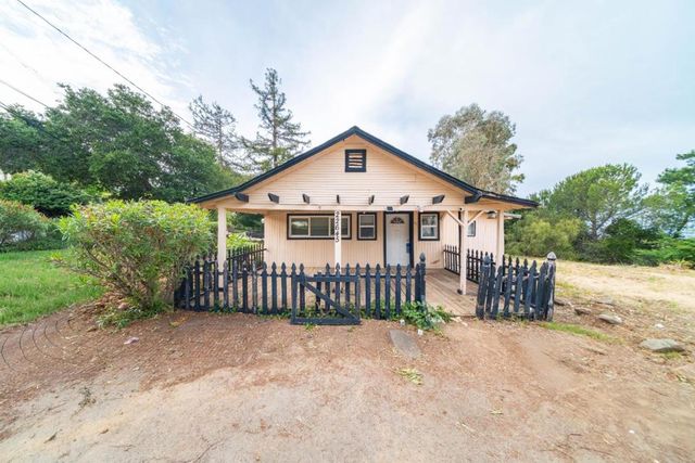 22645 San Juan Road, Cupertino, CA 95014