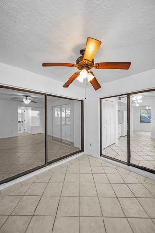 10626 LONGWOOD DRIVE 102, Seminole, FL 33777