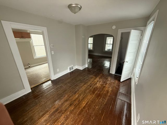 39 Arthur Street, New Haven, CT 06519