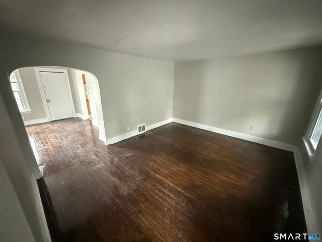 39 Arthur Street, New Haven, CT 06519