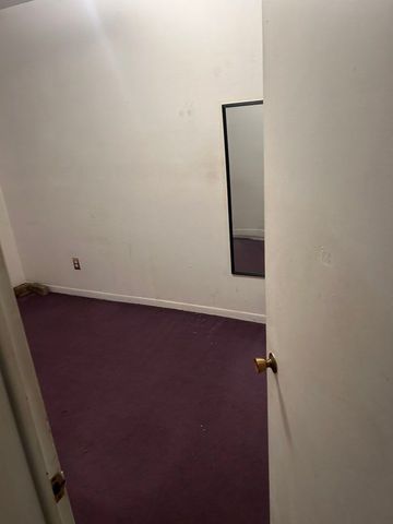 1077 W Polk Street, Chicago, IL 60607