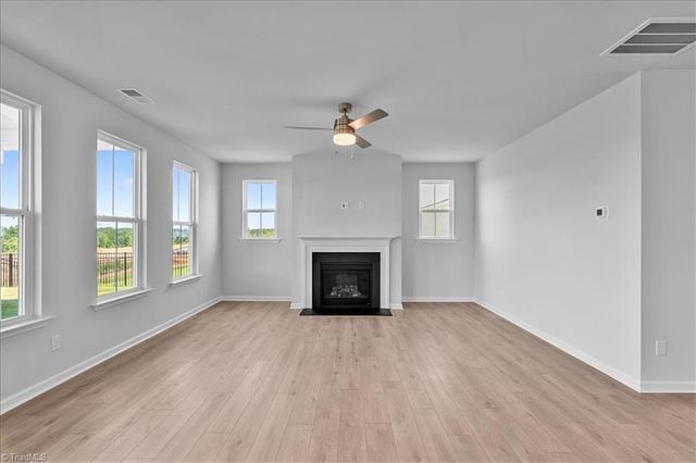 414 Yarrow Drive, Lexington, NC 27295